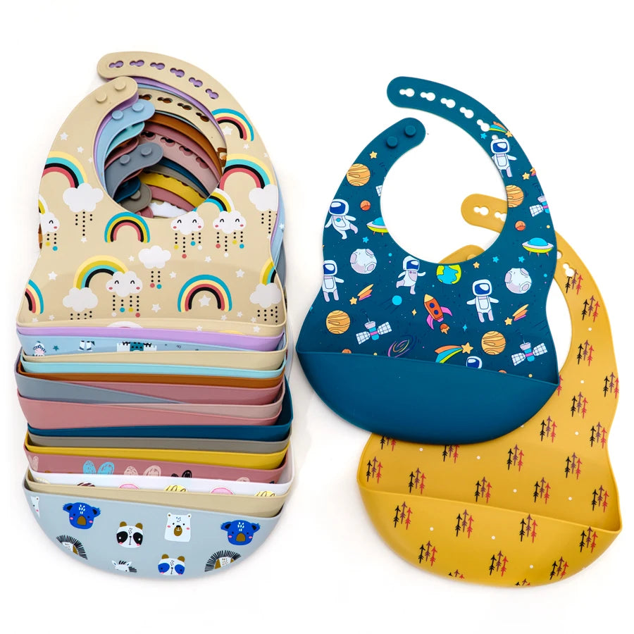 Soft Waterproof Silicone Baby Bib – Adjustable Cartoon Feeding Bib