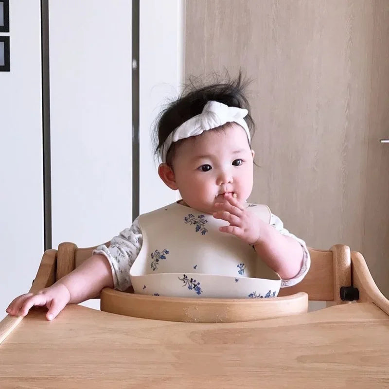 Waterproof Silicone Baby Bib – Adjustable Cute Print Feeding Bib