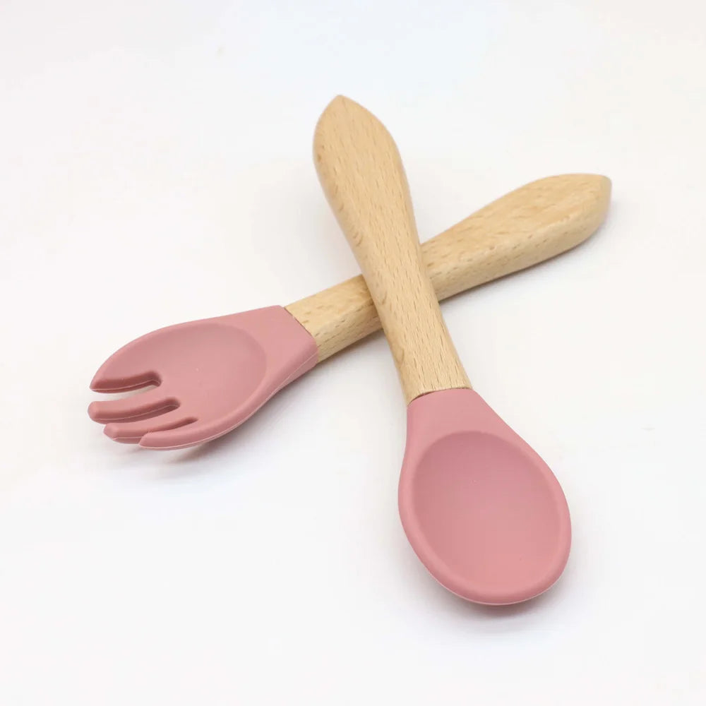 7-Piece Silicone Baby Feeding Set – Suction Bowl, Plate & Utensils